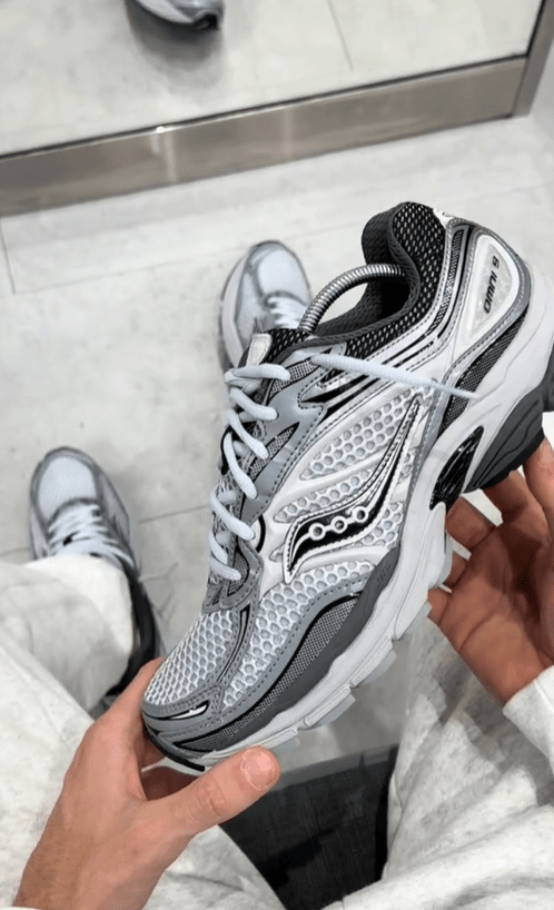 Saucony - HYPE Sneaks